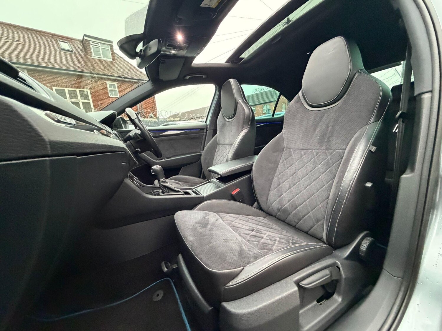 Used Skoda Superb 2018 for sale - 77331184: Photo 59