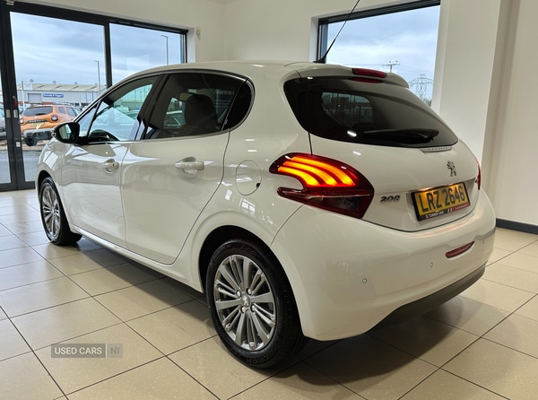 Used Peugeot 208 2016 for sale - 76840253: Photo 5