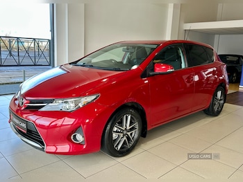 Toyota - Auris