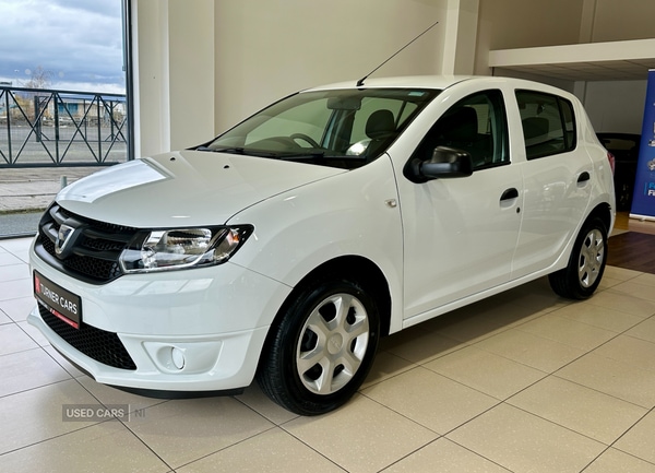 Used Dacia Sandero 2015 for sale - 76513822: Photo 1