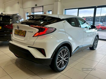 Used Toyota C-HR 2018 for sale - 76729413: Photo