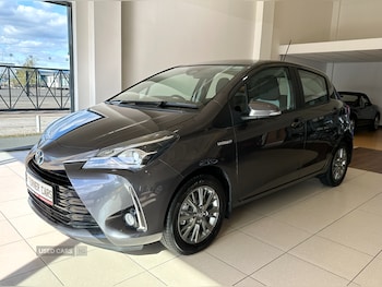 Used Toyota Yaris 2017 for sale - 76085565: Photo
