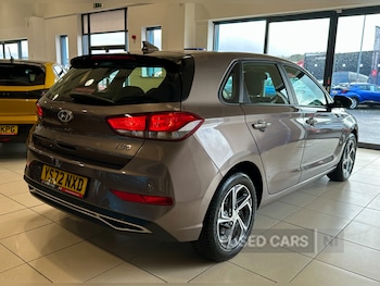 Used Hyundai i30 2023 for sale - 78205904: Photo