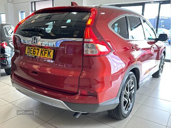 Used Honda CR-V 2017 for sale - 76061344: Photo