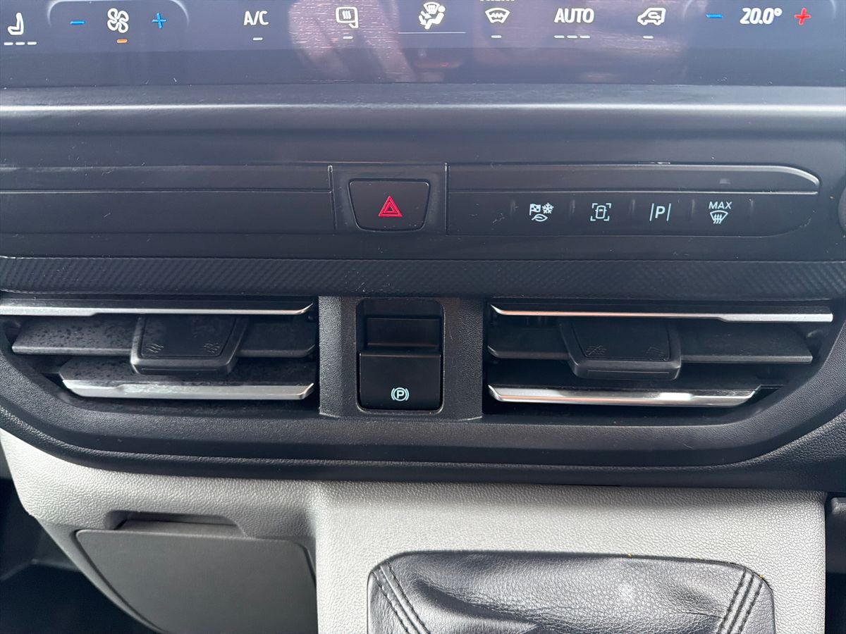 Used Ford Transit Custom 2024 for sale - 77504200: Photo 24