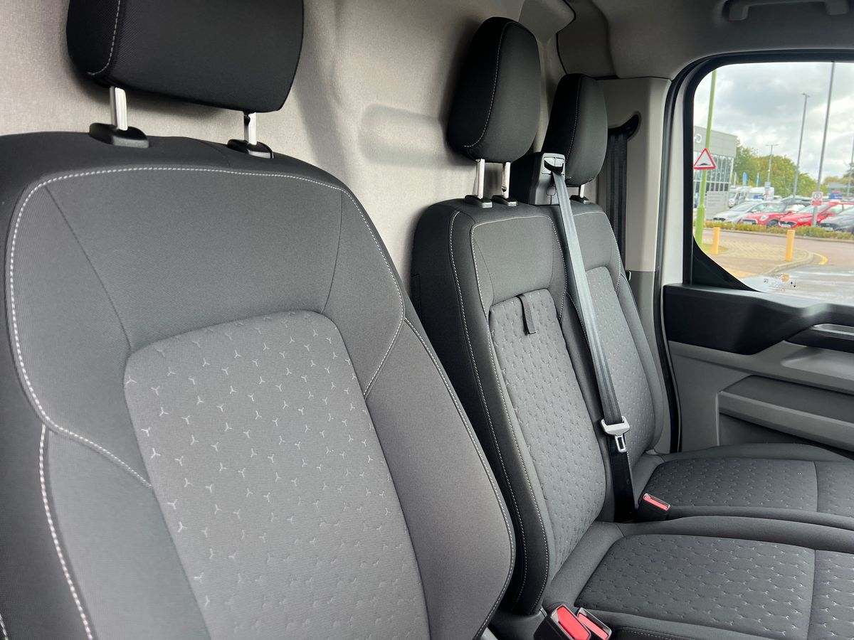 Used Ford Transit Custom 2024 for sale - 76587032: Photo 15