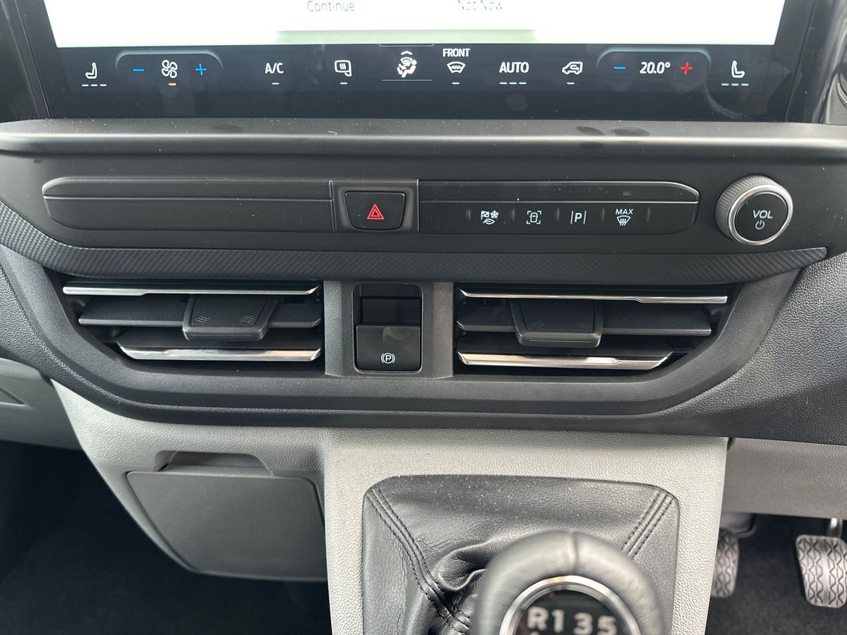 Used Ford Transit Custom 2025 for sale - 76332241: Photo 24