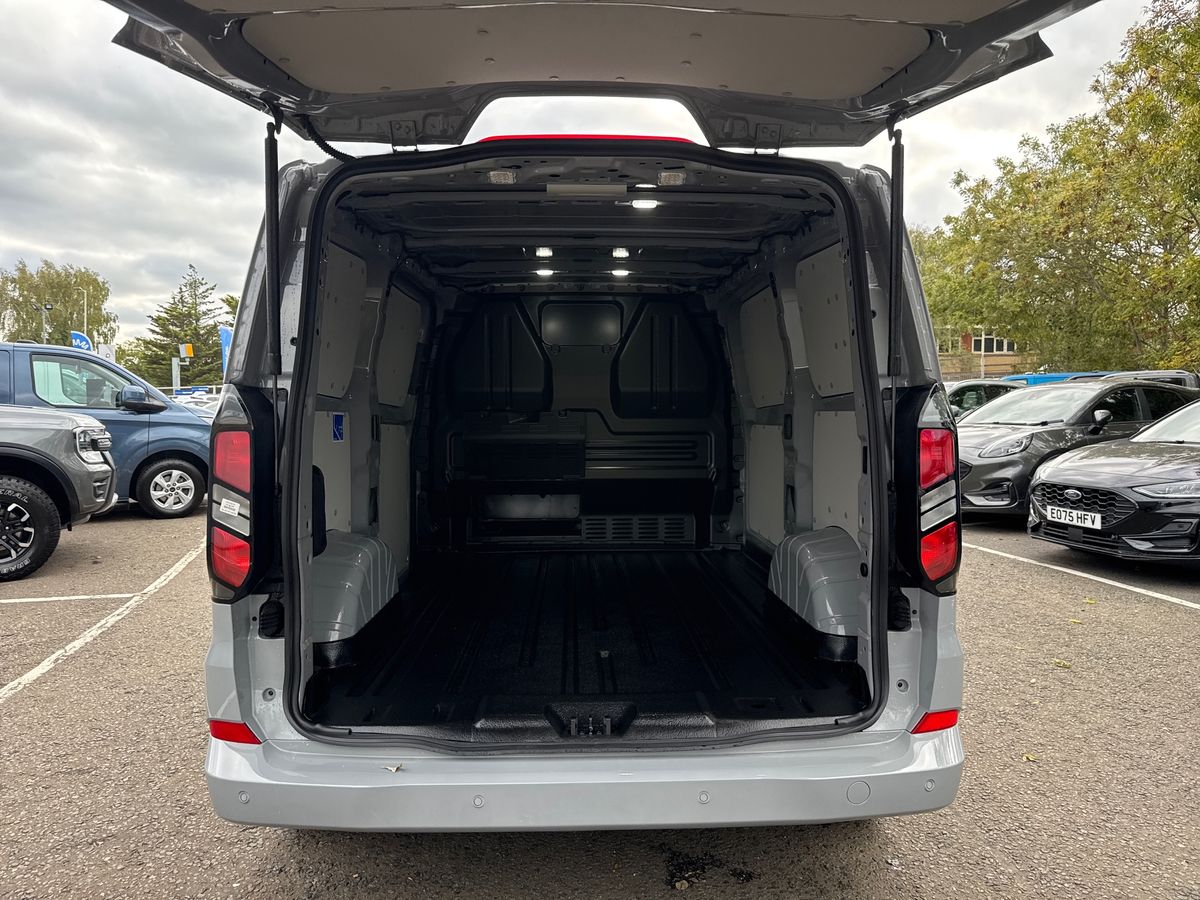 Used Ford Transit Custom 2025 for sale - 77198141: Photo 8