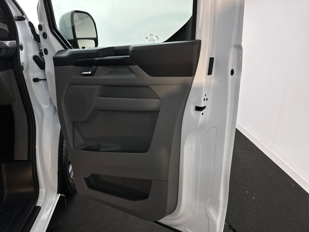 Used Ford Transit Custom 2025 for sale - 77047517: Photo 35