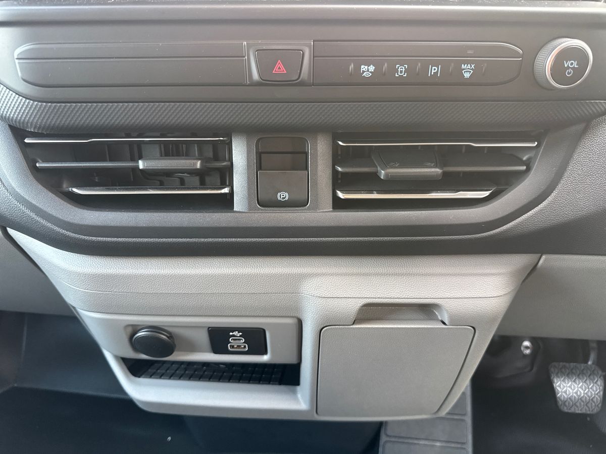 Used Ford Transit Custom 2025 for sale - 77791080: Photo 24