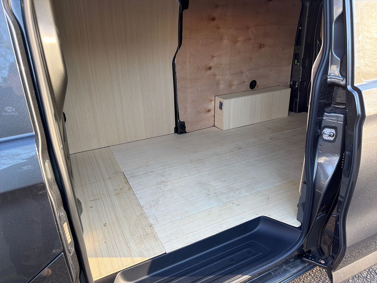 Used Ford Transit Custom 2024 for sale - 77116129: Photo 36