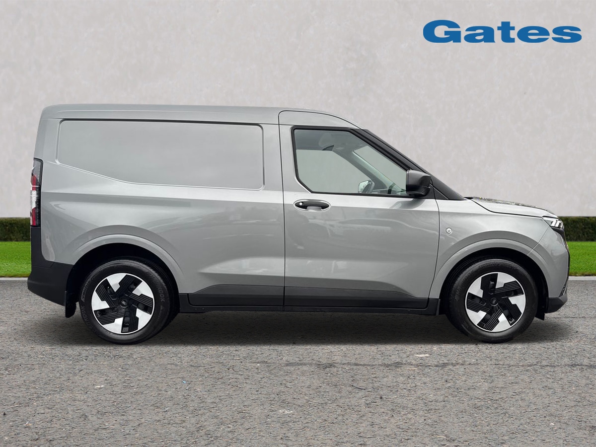 Used Ford Transit Courier 2025 for sale - 76731439: Photo 11