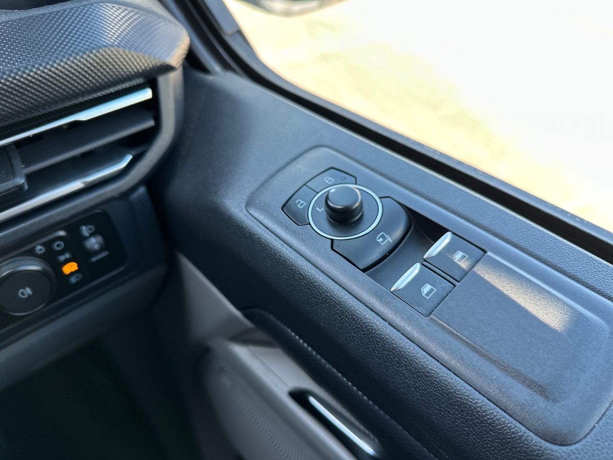 Used Ford Transit Custom 2024 for sale - 76033644: Photo 27