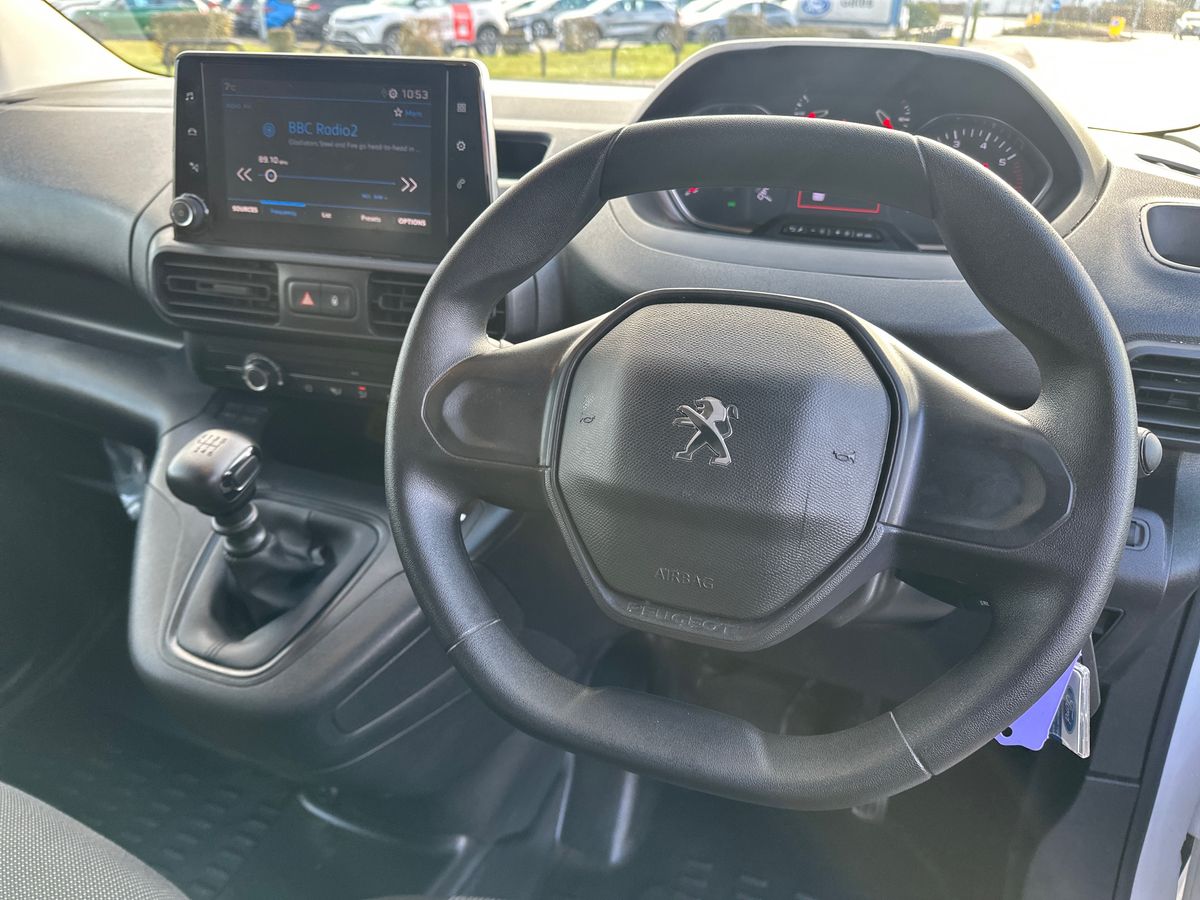 Used Peugeot Partner 2023 for sale - 77235460: Photo 18