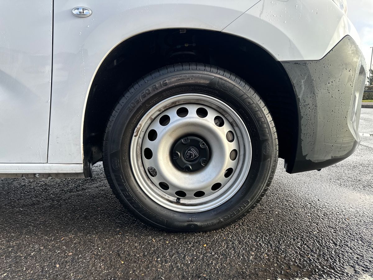 Used Peugeot Partner 2025 for sale - 77457778: Photo 12
