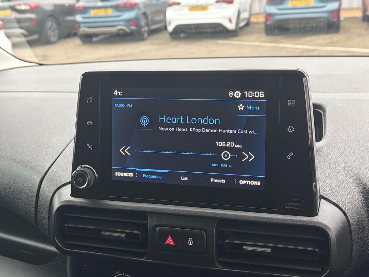 Used Peugeot Partner 2023 for sale - 77449674: Photo 21