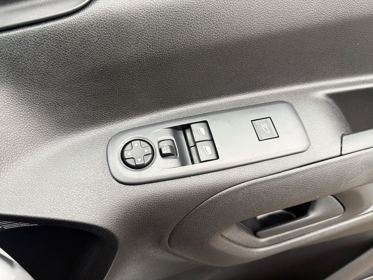 Used Peugeot Partner 2023 for sale - 77449674: Photo 27