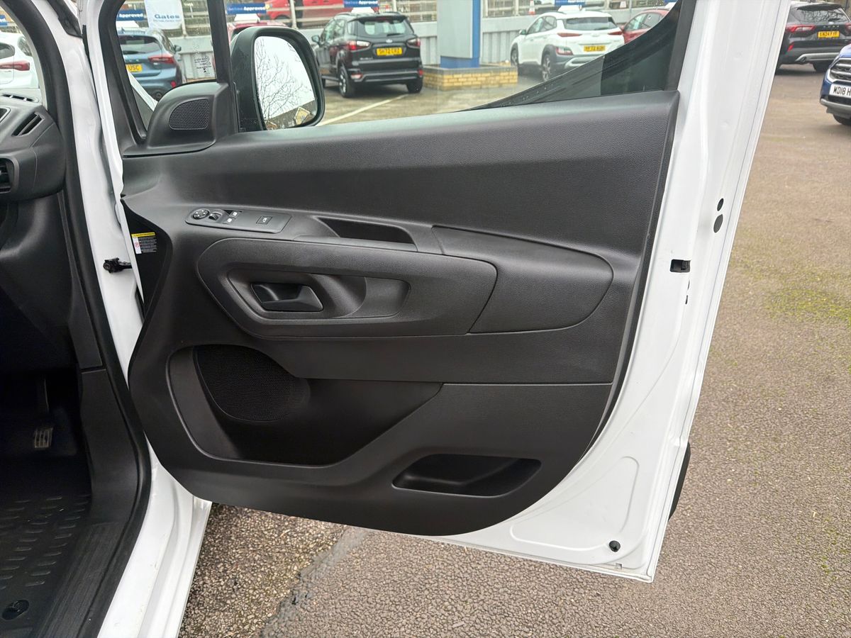 Used Peugeot Partner 2023 for sale - 77449674: Photo 35
