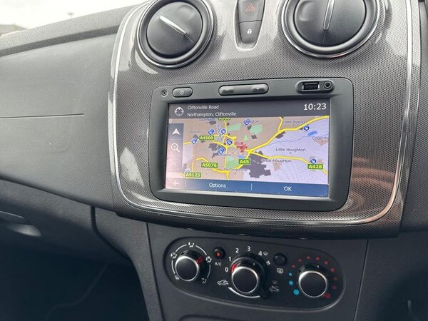 Used Dacia Sandero Stepway 2018 for sale - 76097246: Photo 20