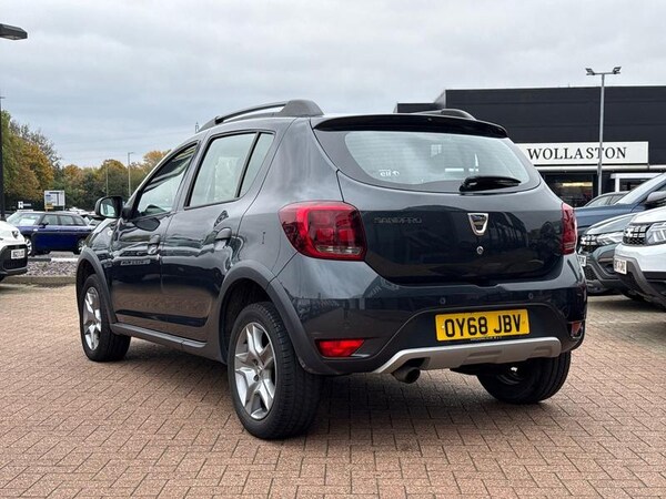 Used Dacia Sandero Stepway 2018 for sale - 76097246: Photo 5