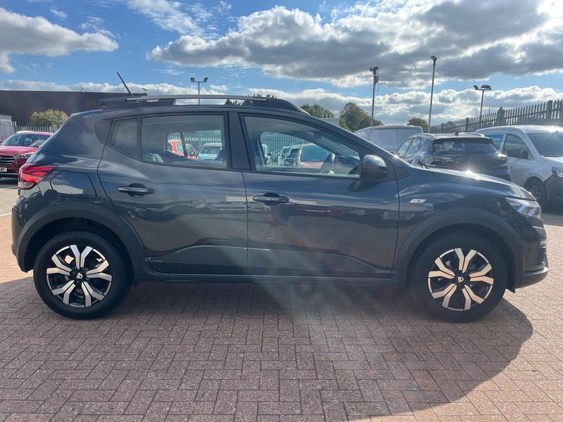 Used Dacia Sandero Stepway 2022 for sale - 76046504: Photo 2