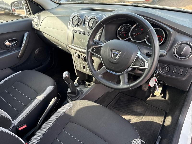 Used Dacia Sandero Stepway 2020 for sale - 76046497: Photo 10