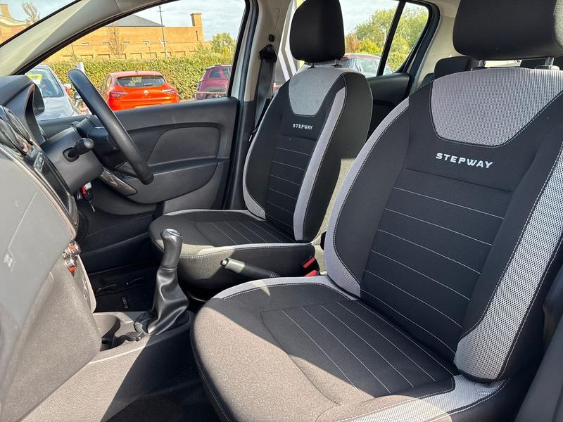 Used Dacia Sandero Stepway 2020 for sale - 76046497: Photo 16