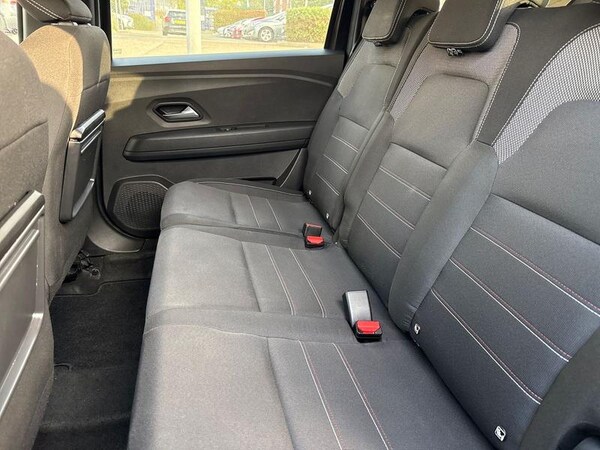 Used Dacia Jogger 2023 for sale - 76234866: Photo 17