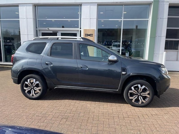 Used Dacia Duster 2022 for sale - 74710447: Photo 2