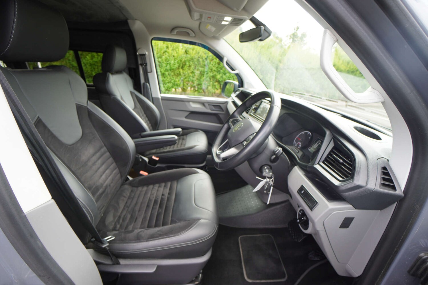 Used Volkswagen Transporter 2024 for sale - 76601276: Photo 33