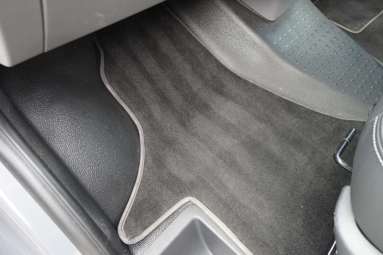 Used Volkswagen Transporter 2024 for sale - 76601276: Photo 45