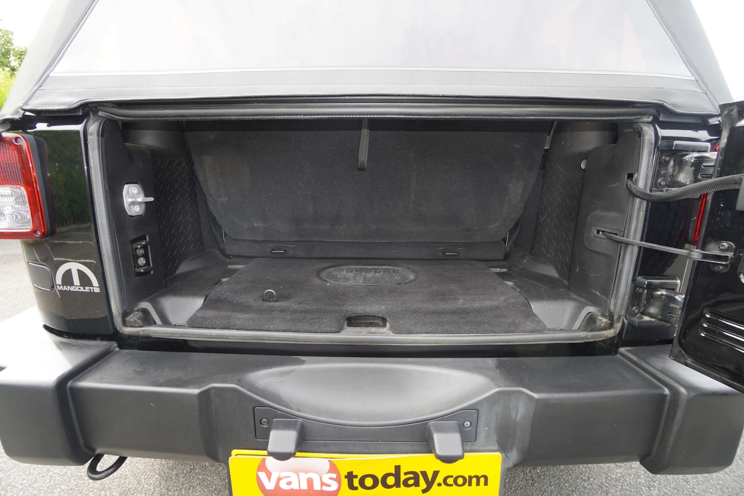 Used Jeep Wrangler 2015 for sale - 76601404: Photo 14