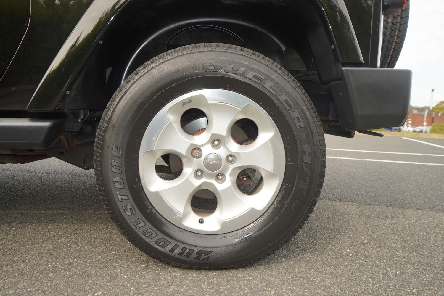 Used Jeep Wrangler 2015 for sale - 76601404: Photo 61