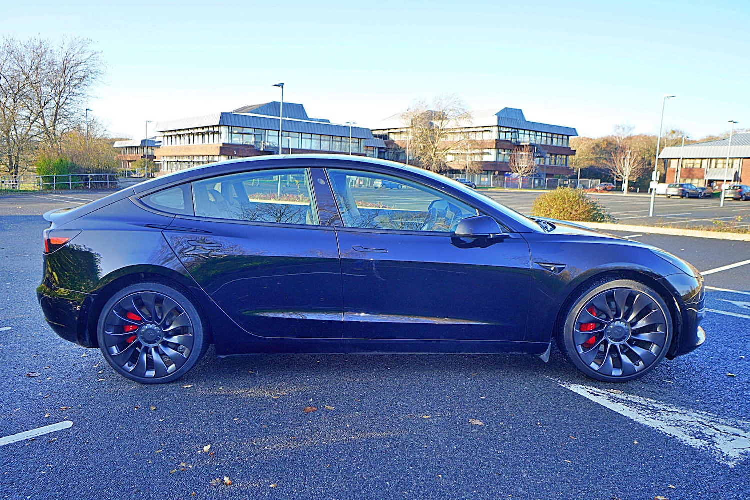 Used Tesla Model 3 2021 for sale - 76829755: Photo 4