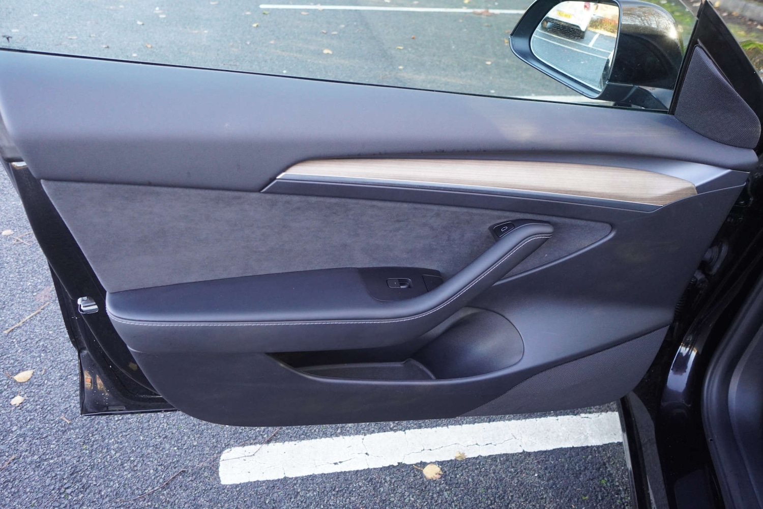 Used Tesla Model 3 2021 for sale - 76829755: Photo 64