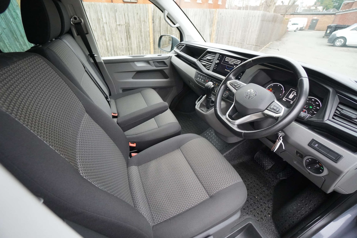 Used Volkswagen Transporter 2020 for sale - 76751442: Photo 12