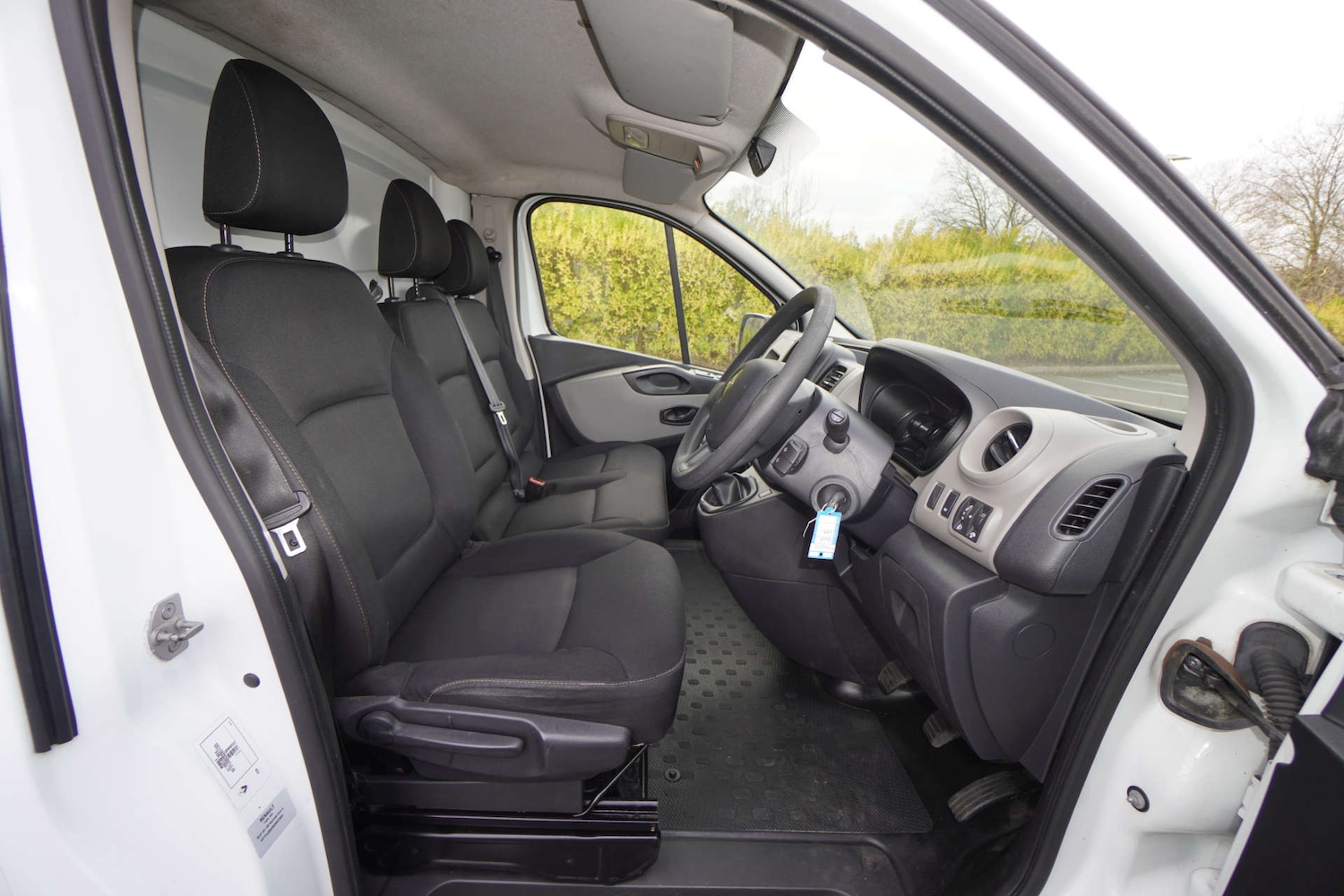 Used Renault Trafic 2019 for sale - 76829760: Photo 10