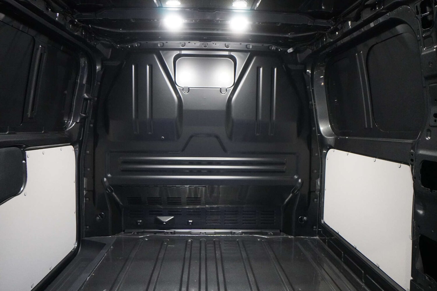 Used Volkswagen Transporter 2025 for sale - 76829757: Photo 11