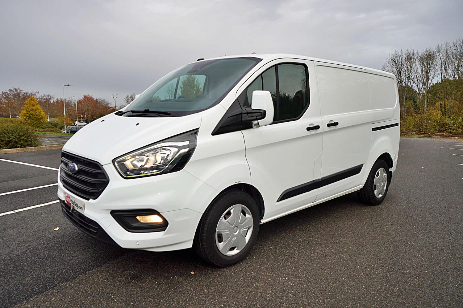 Used Ford Transit Custom 2019 for sale - 76601119: Photo 2