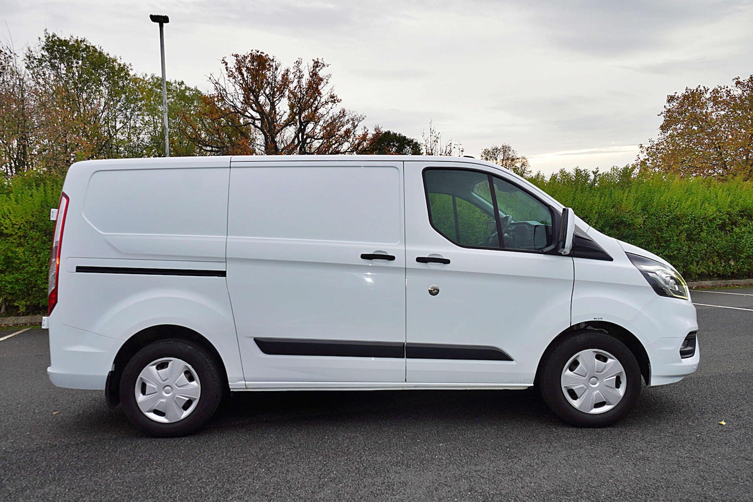 Used Ford Transit Custom 2019 for sale - 76601119: Photo 4