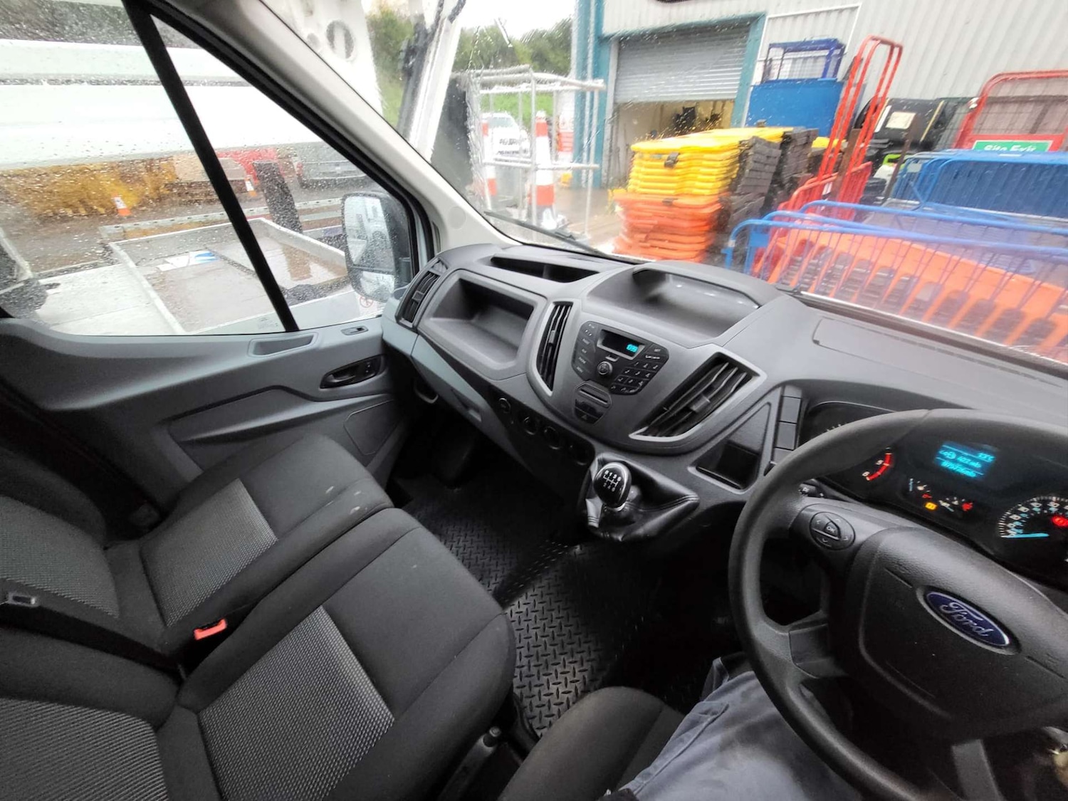 Used Ford Transit 2018 for sale - 76885176: Photo 7