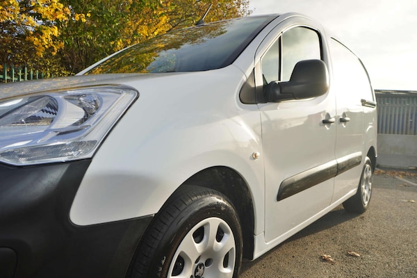 Used Peugeot Partner 2018 for sale - 76277432: Photo 25