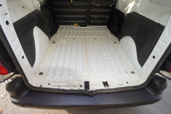 Used Peugeot Partner 2018 for sale - 76277432: Photo 49