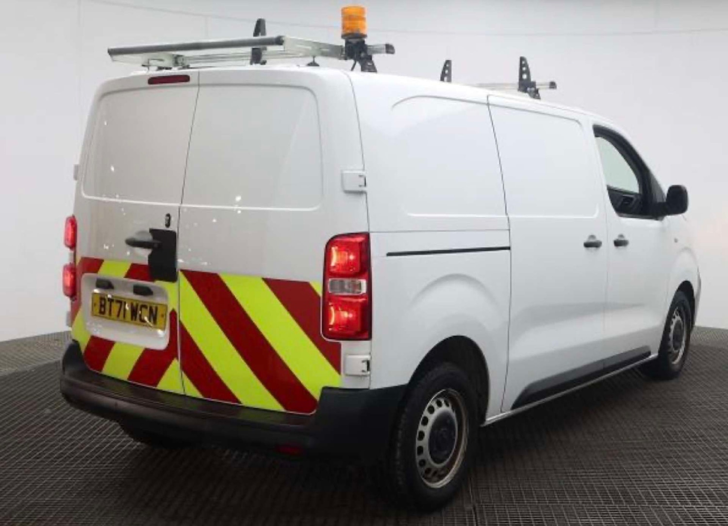 Used Vauxhall Vivaro 2021 for sale - 77022657: Photo 5