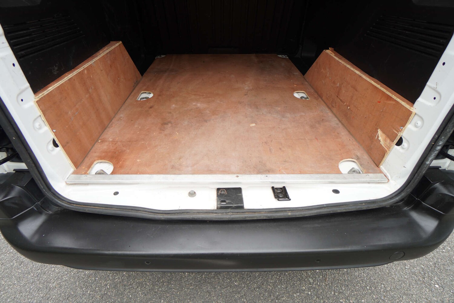 Vehicle 33