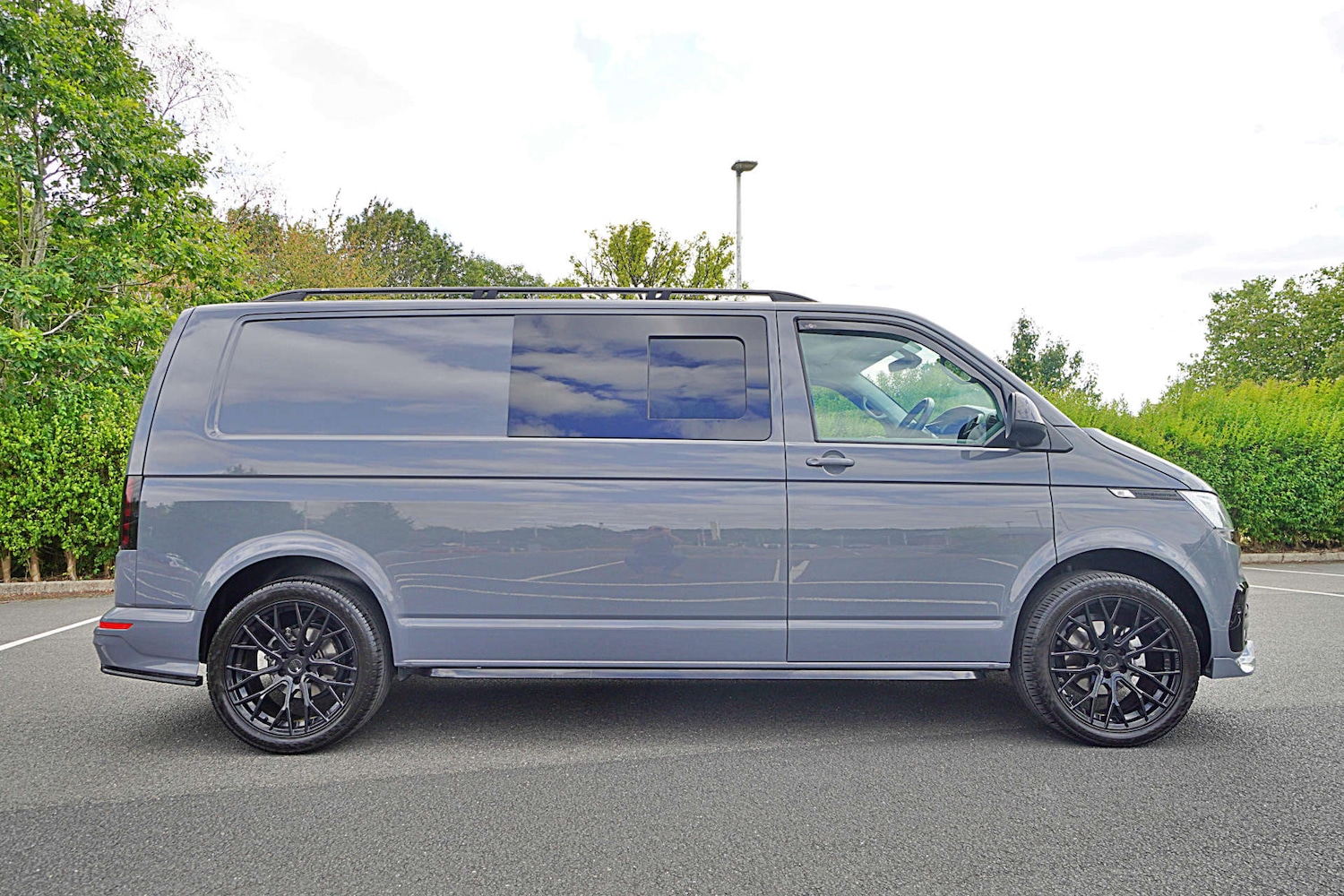 Used Volkswagen Transporter 2024 for sale - 76277444: Photo 4