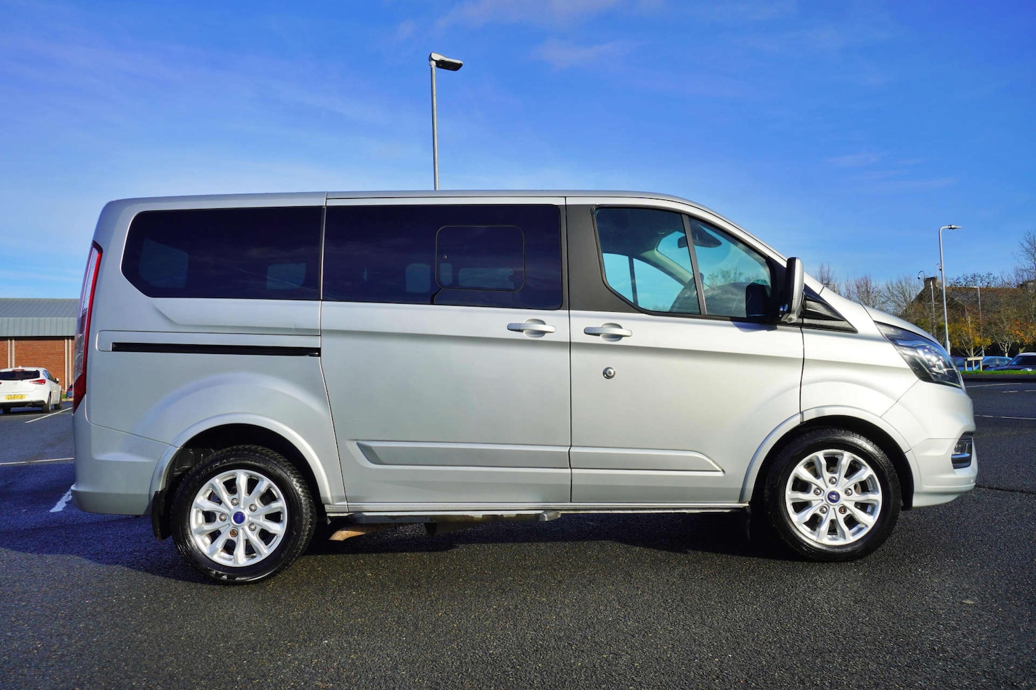 Used Ford Tourneo Custom 2020 for sale - 76216608: Photo 4