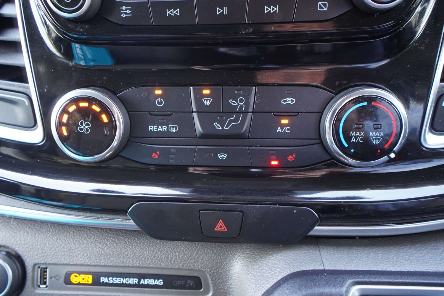 Used Ford Tourneo Custom 2020 for sale - 76216608: Photo 72