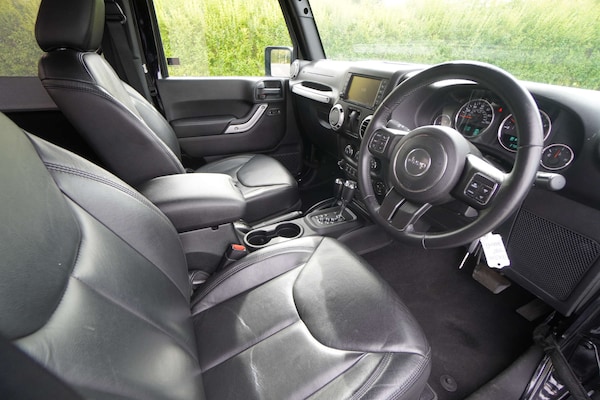 Used Jeep Wrangler 2015 for sale - 76277454: Photo 8