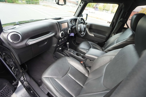 Used Jeep Wrangler 2015 for sale - 76277454: Photo 9